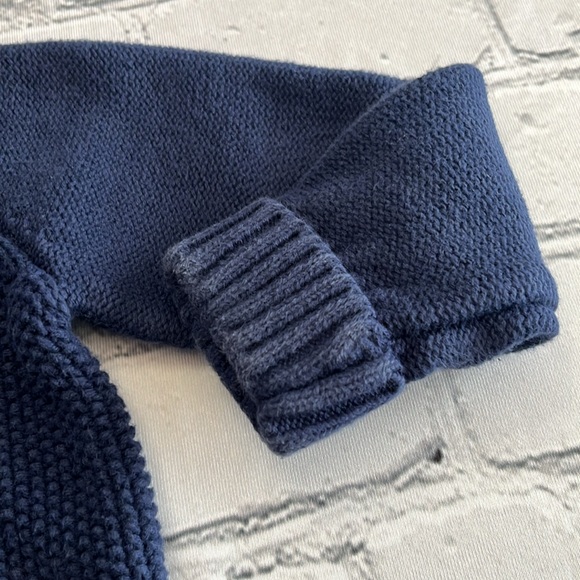 Baby Gap toddler navy cable knit cardigan with buttons 18-24m - Picture 5 of 8